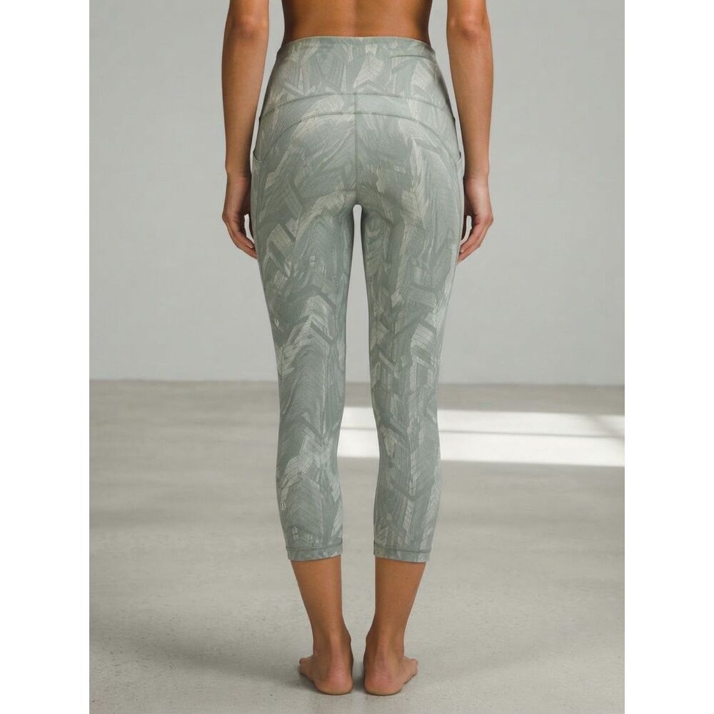 Lululemon Green Leggings Size 10 - Gently Used
